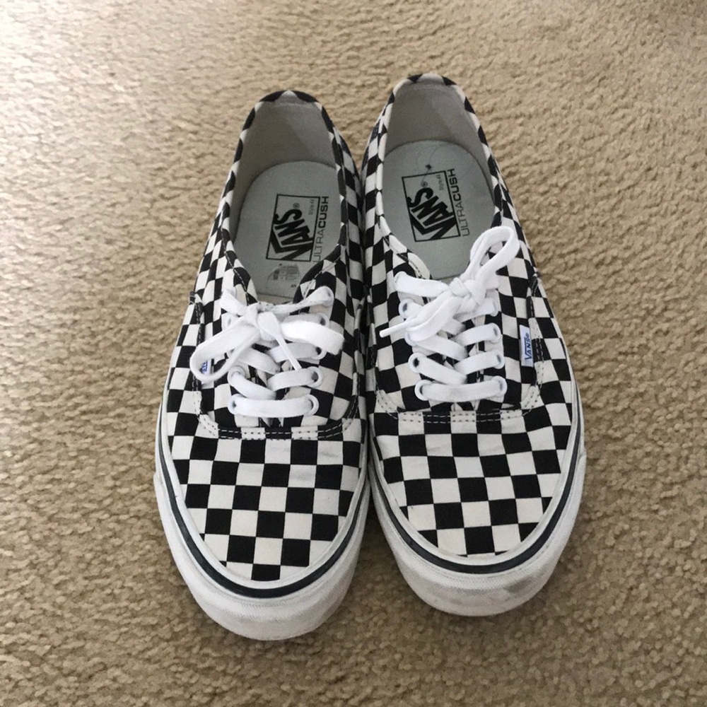 Checkered vans sz 10